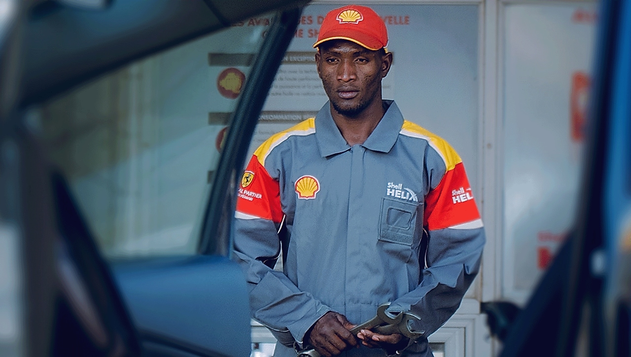 Votre voiture vous parle : 5 signes qui montrent qu’elle a besoin d’un entretien