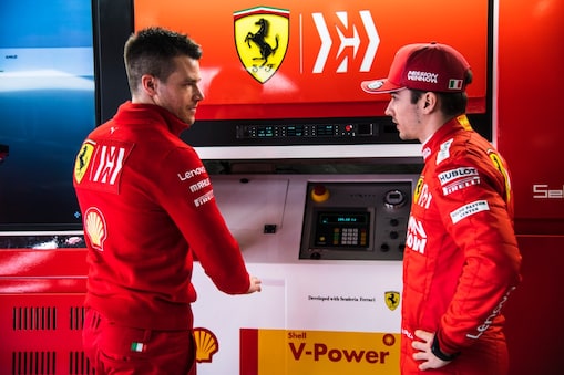 Shell et Charles Leclerc faisant la promotion de shell v-power
