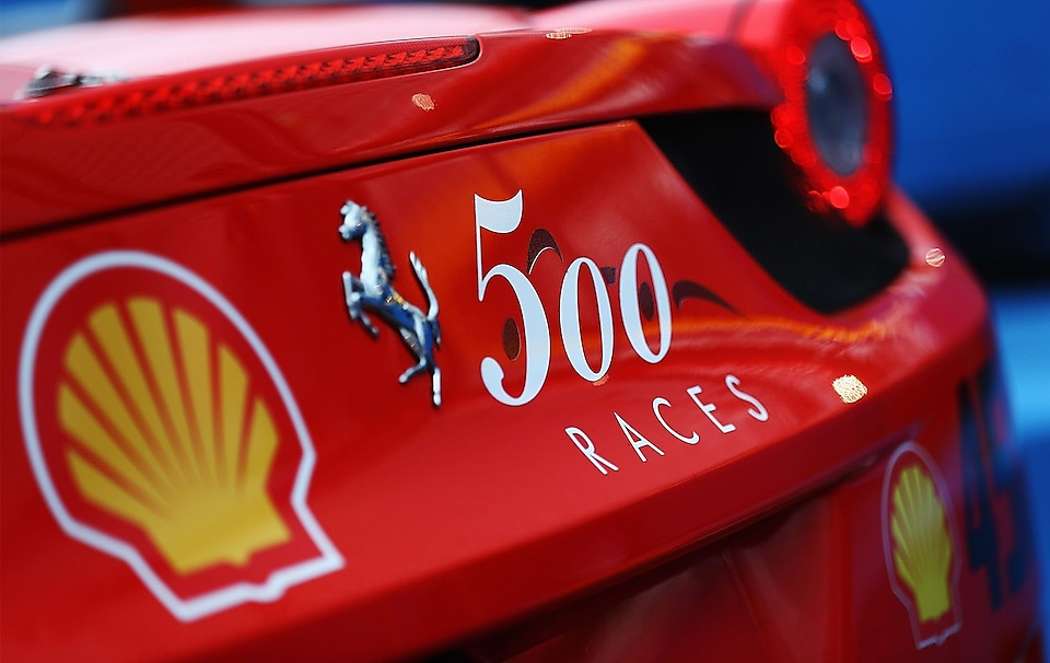 Shell 500 races logo on rear wing F2012